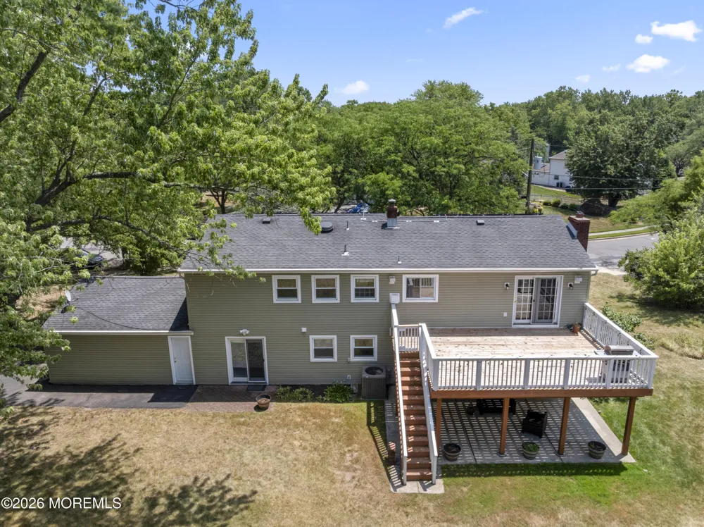 5 Yale Court East Brunswick, NJ 08816