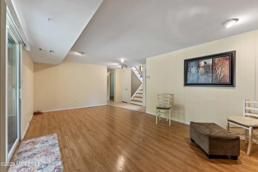 5 Yale Court East Brunswick, NJ 08816