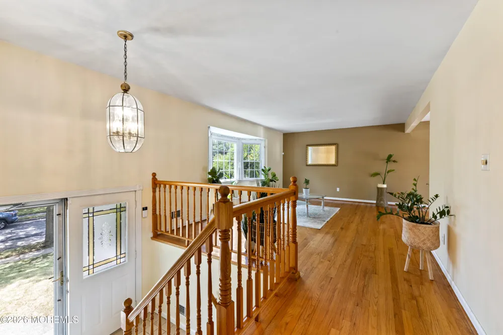 5 Yale Court East Brunswick, NJ 08816