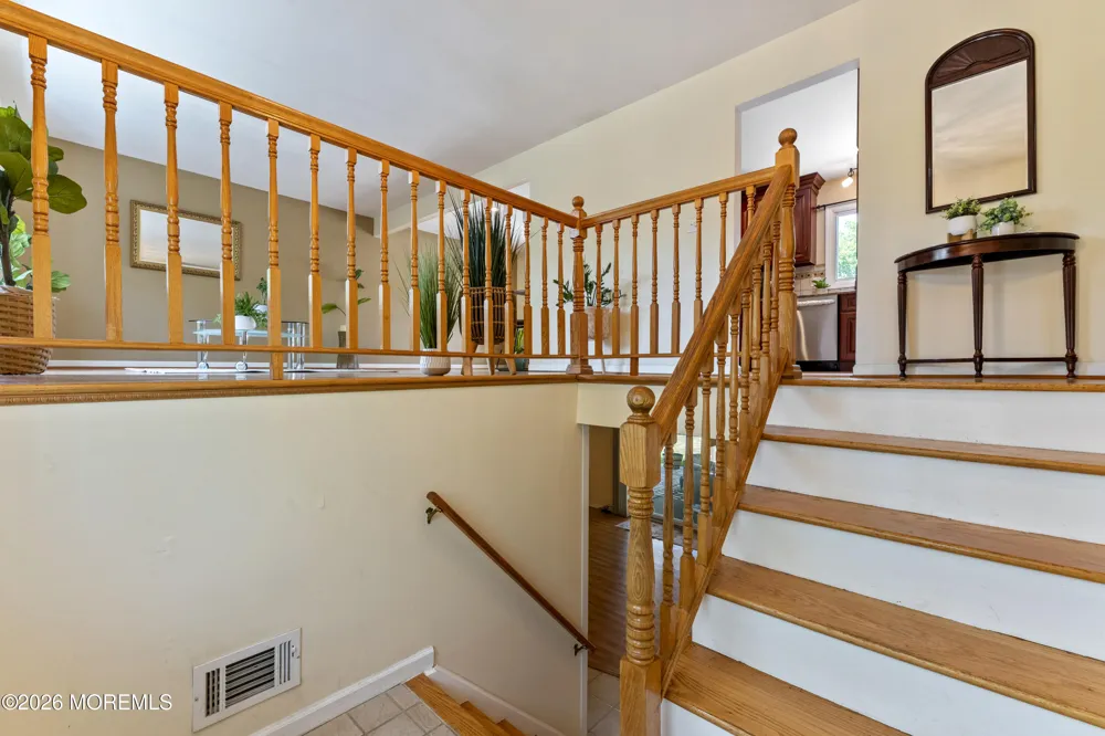 5 Yale Court East Brunswick, NJ 08816