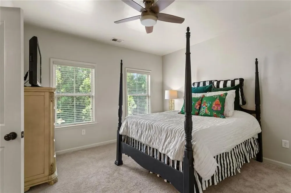 1215 Poston Place SE Smyrna, GA 30080