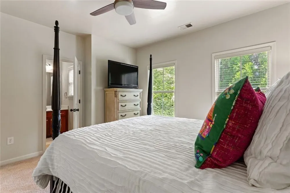 1215 Poston Place SE Smyrna, GA 30080