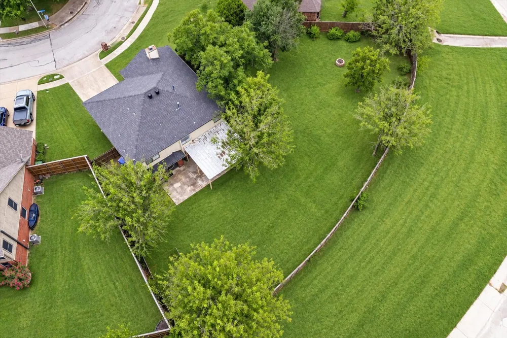 7217 Mccoy Drive Watauga, TX 76148