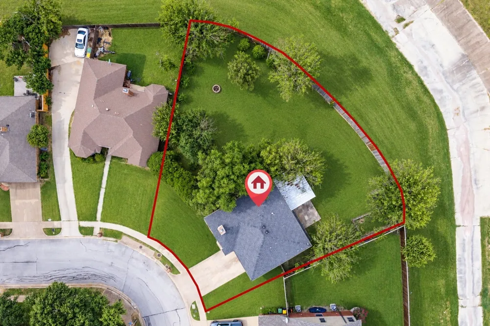 7217 Mccoy Drive Watauga, TX 76148