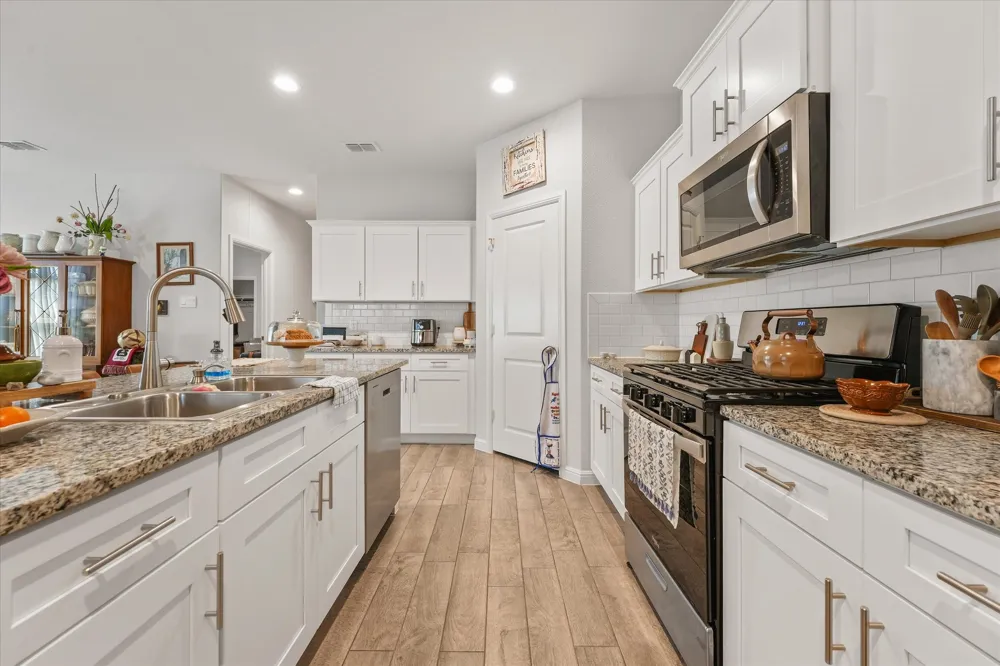 8912 Boulder Oak Boulevard Fort Worth, TX 76131