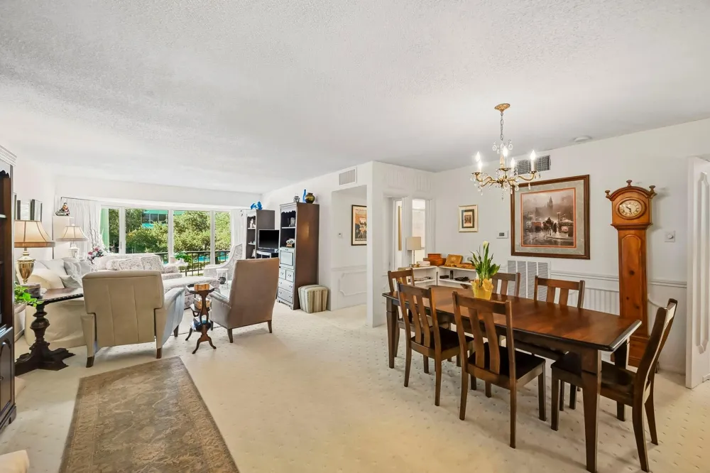 5050 Ambassador Way #201 Houston, TX 77056