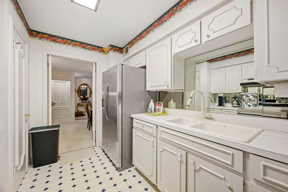 5050 Ambassador Way #201 Houston, TX 77056