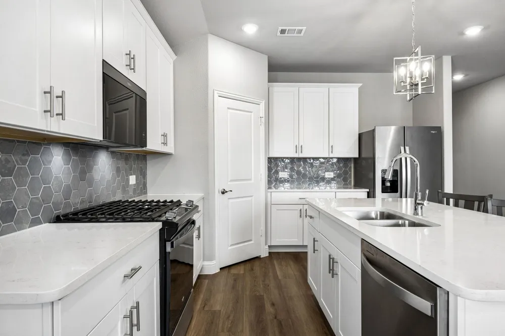 1107 Emberwood Drive McKinney, TX 75069