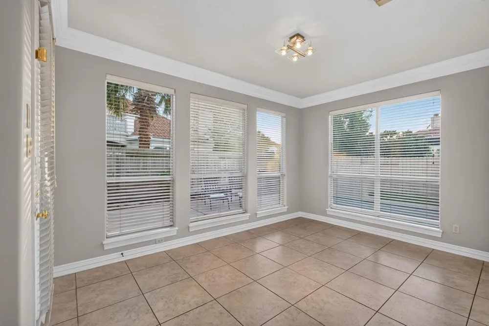 13511 Indigo Lake Houston, TX 77077