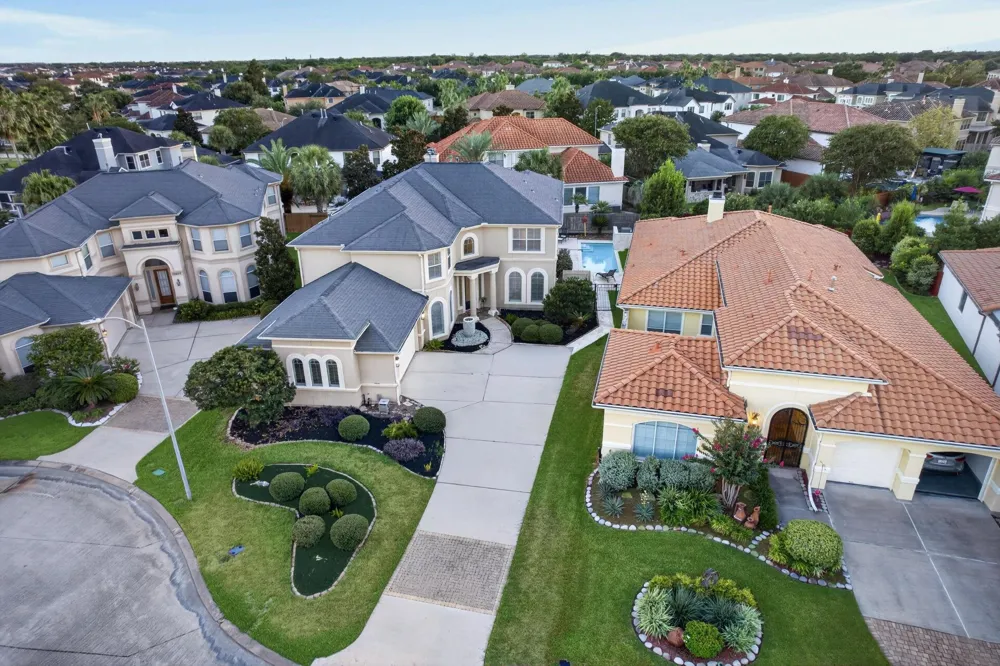 13511 Indigo Lake Houston, TX 77077
