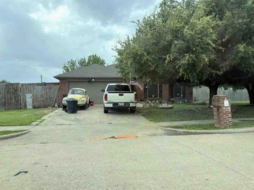 213 Westminister Forney, TX 75126