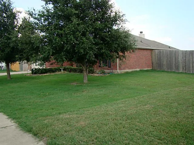 213 Westminister Forney, TX 75126