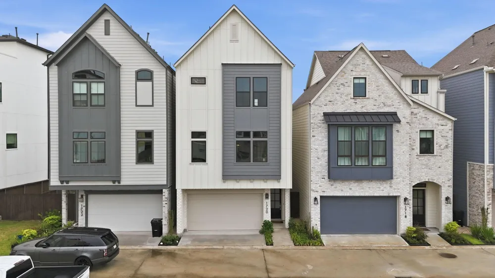1715 Bologna Lane Houston, TX 77055