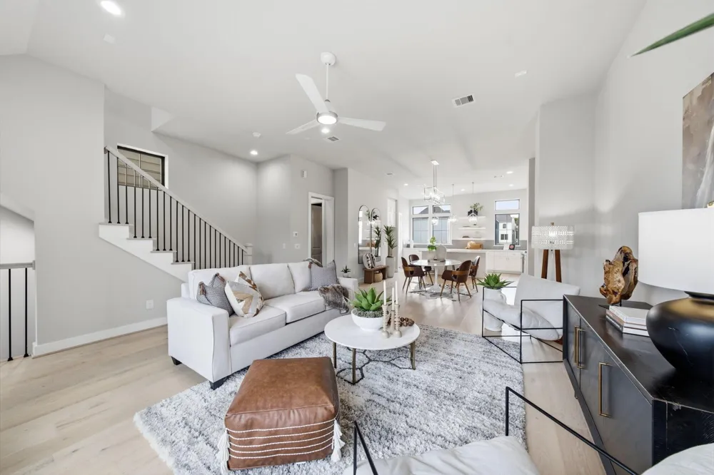 1715 Bologna Lane Houston, TX 77055