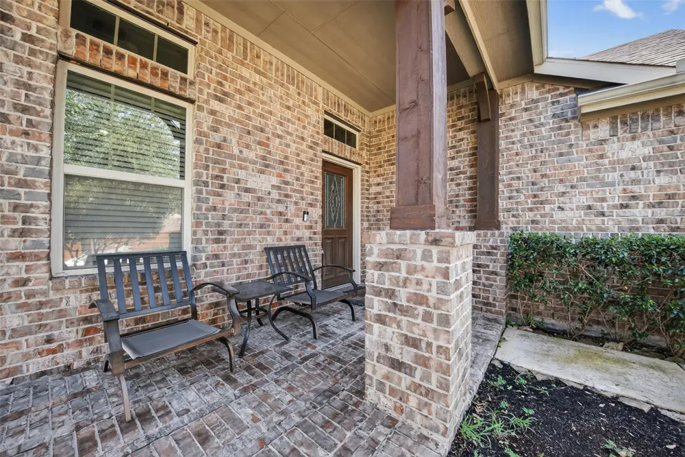 8922 Pinenut Drive Cypress, TX 77433