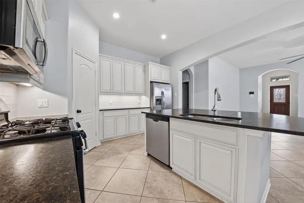 8922 Pinenut Drive Cypress, TX 77433