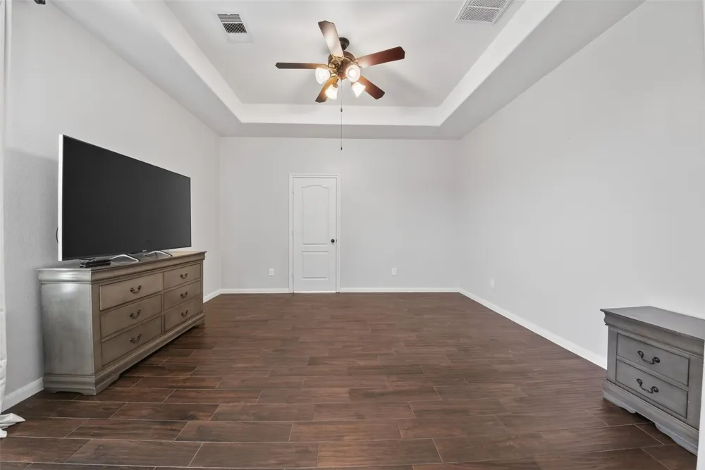 8922 Pinenut Drive Cypress, TX 77433