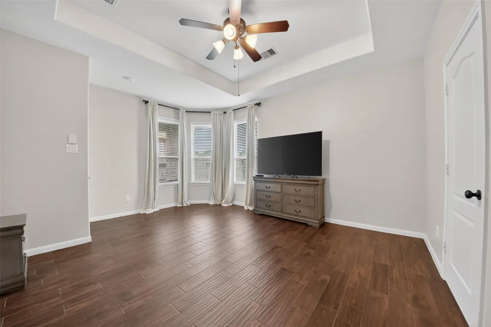 8922 Pinenut Drive Cypress, TX 77433