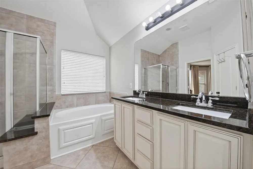 8922 Pinenut Drive Cypress, TX 77433