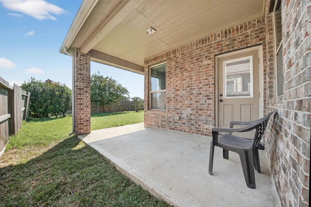 8922 Pinenut Drive Cypress, TX 77433