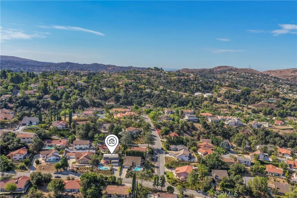 20512 Starshine Walnut, CA 91789