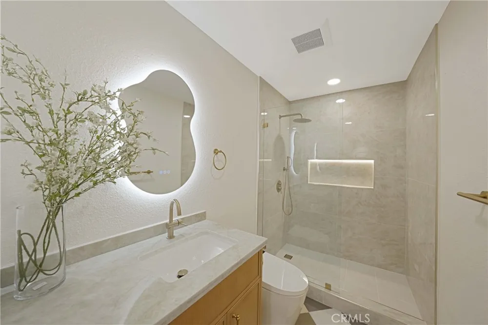 20512 Starshine Walnut, CA 91789