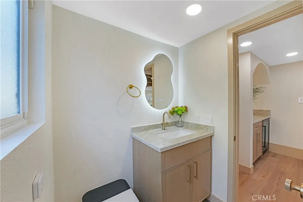 20512 Starshine Walnut, CA 91789