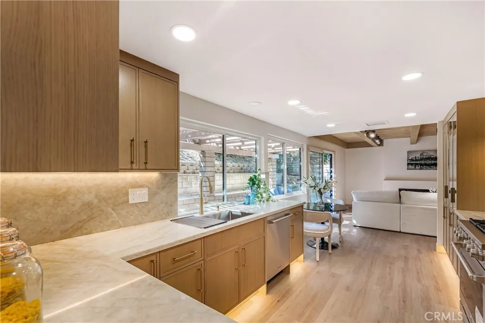 20512 Starshine Walnut, CA 91789
