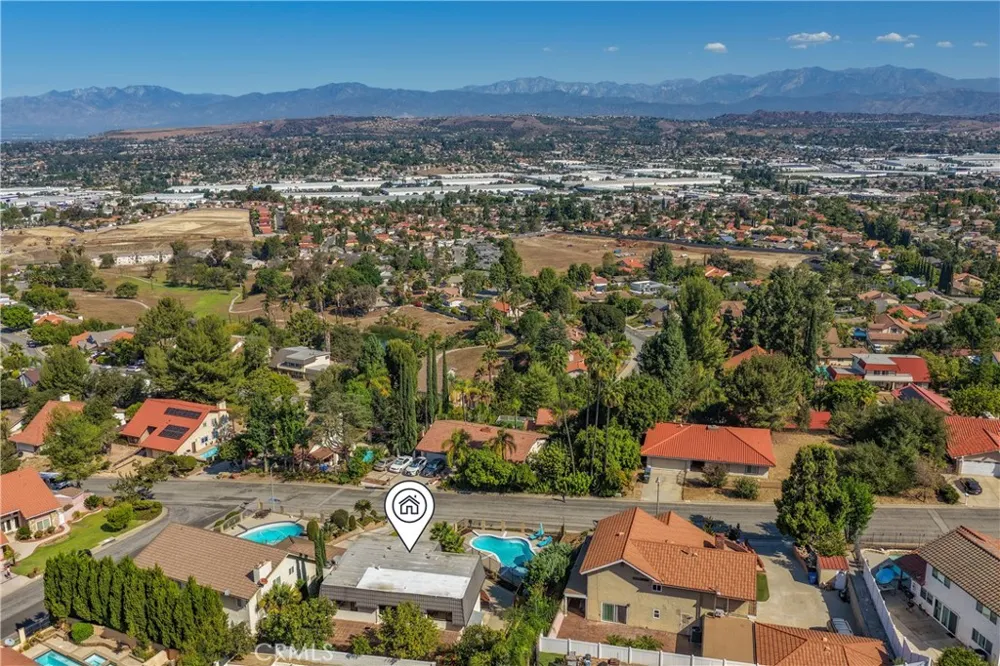 20512 Starshine Walnut, CA 91789