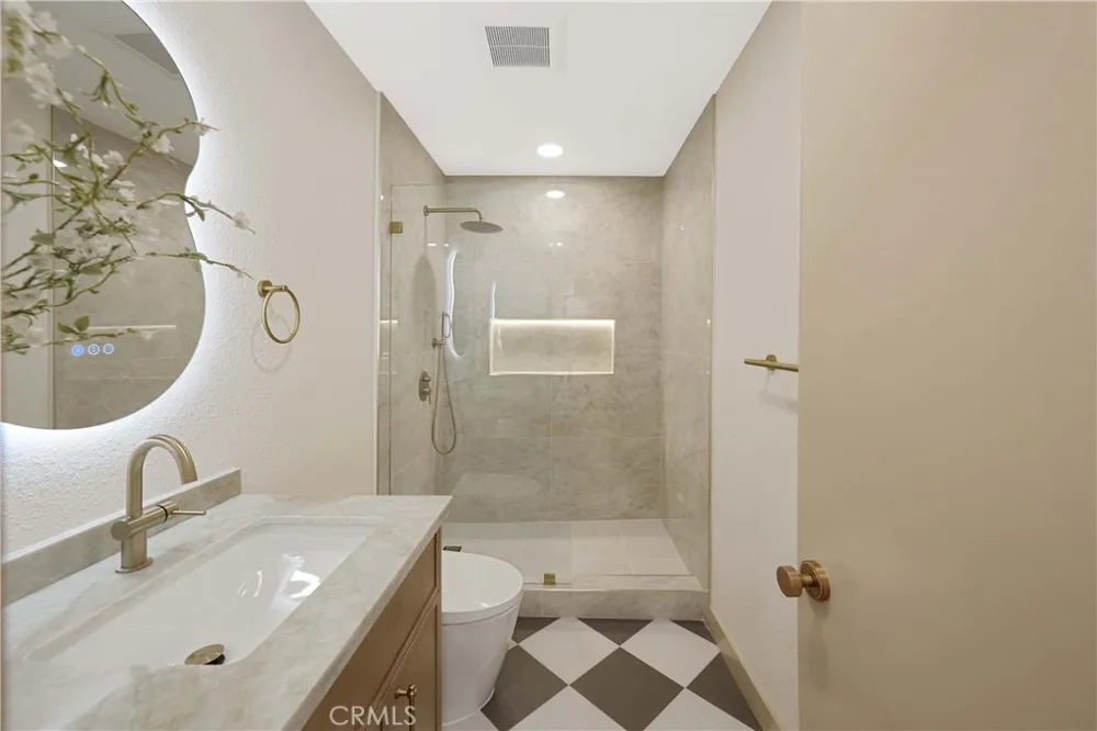 20512 Starshine Walnut, CA 91789