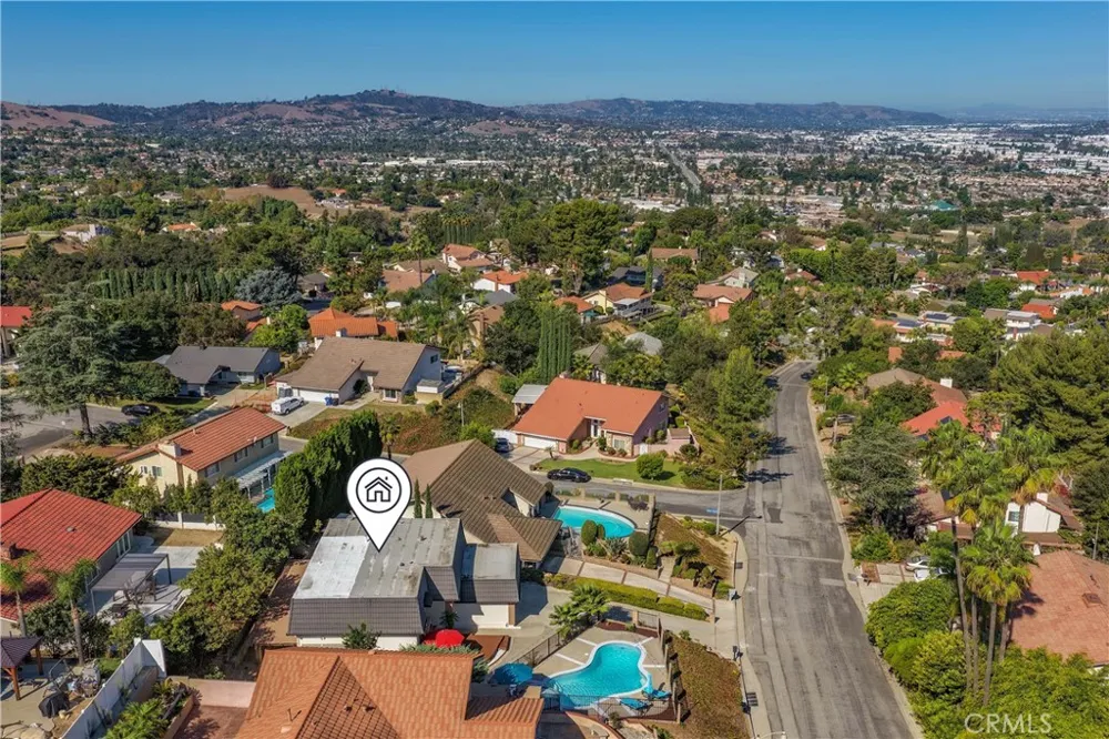 20512 Starshine Walnut, CA 91789