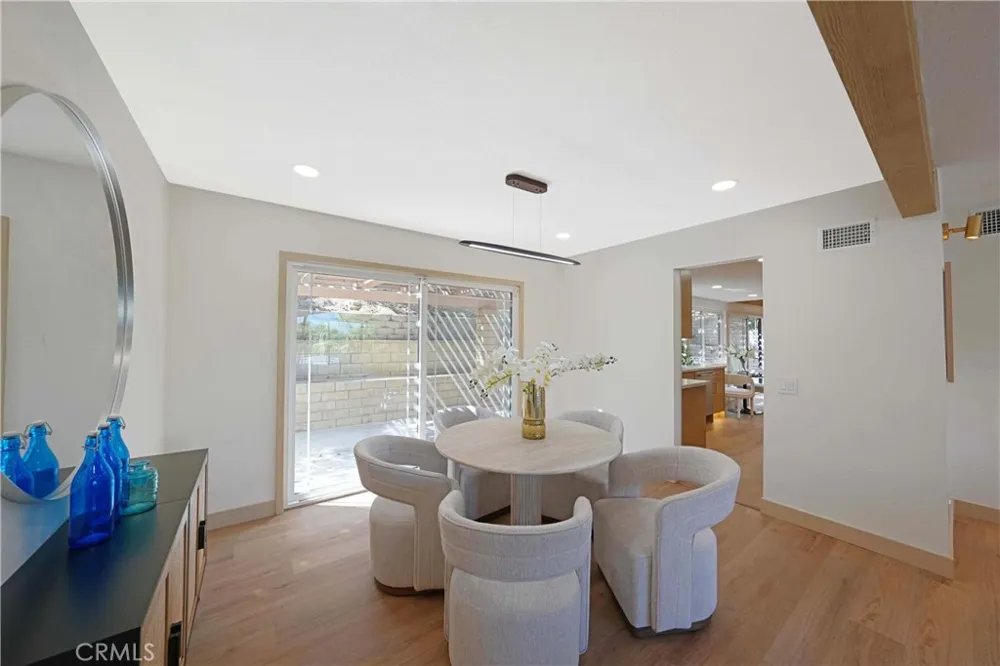 20512 Starshine Walnut, CA 91789