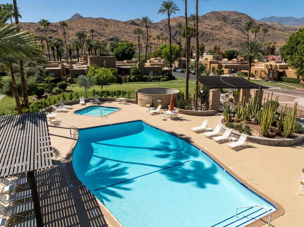 4890 Winners Circle #B Palm Springs, CA 92264