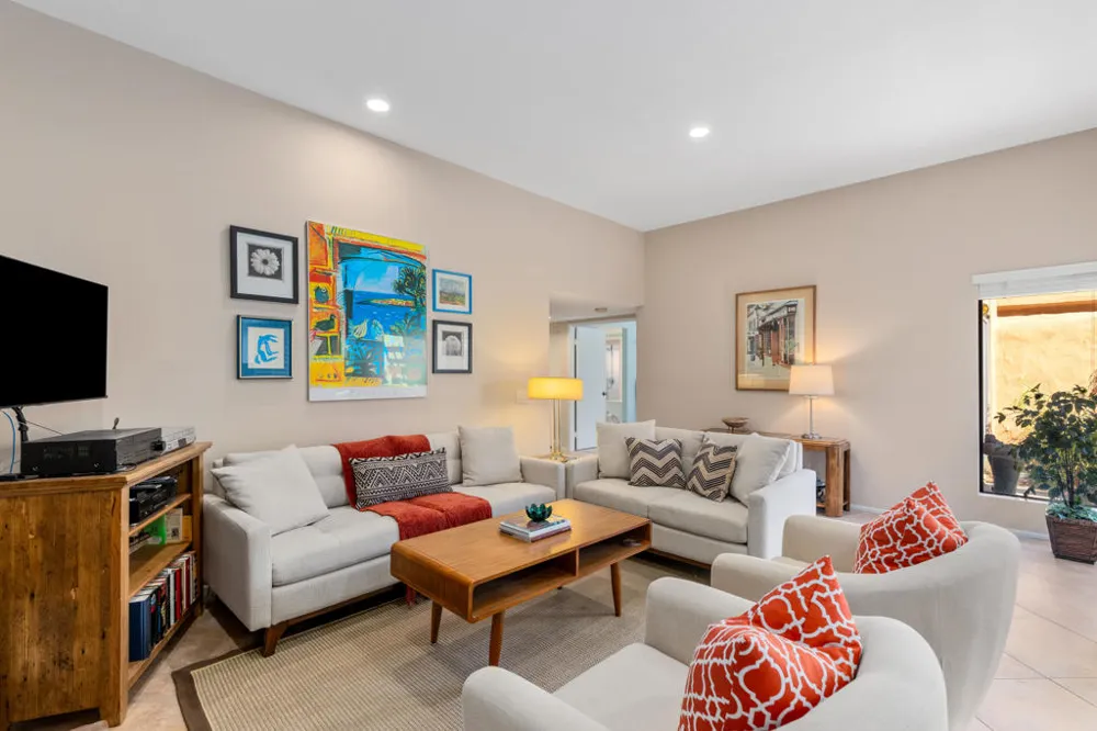 4890 Winners Circle #B Palm Springs, CA 92264