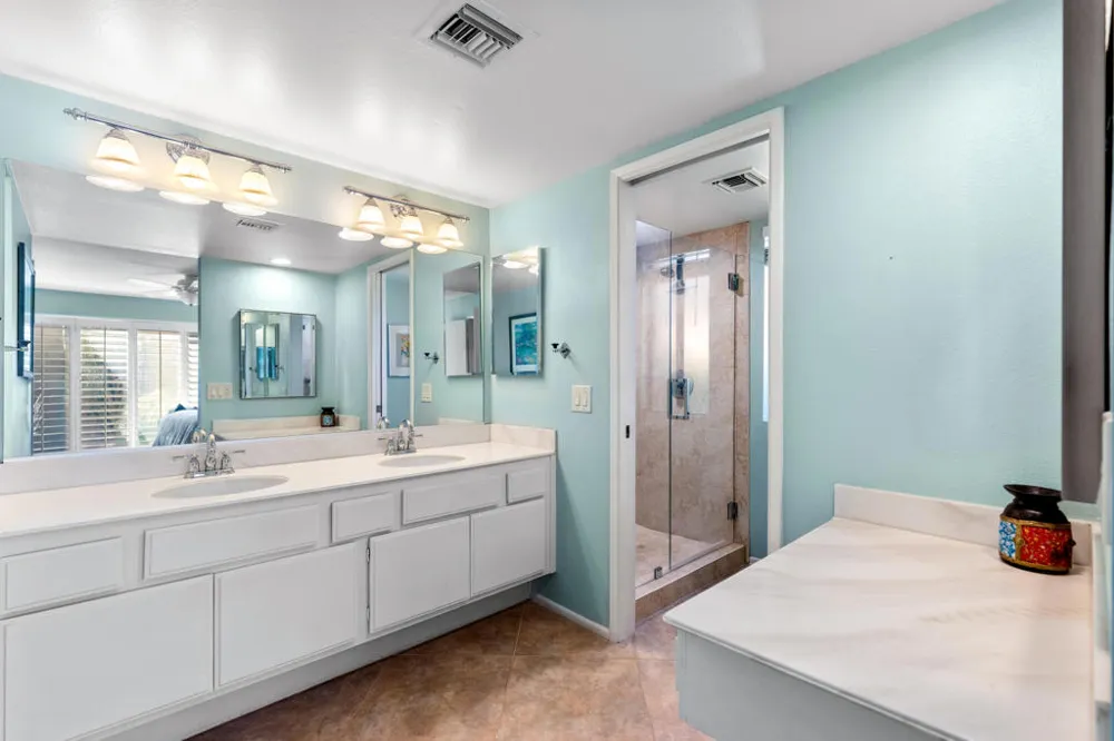 4890 Winners Circle #B Palm Springs, CA 92264
