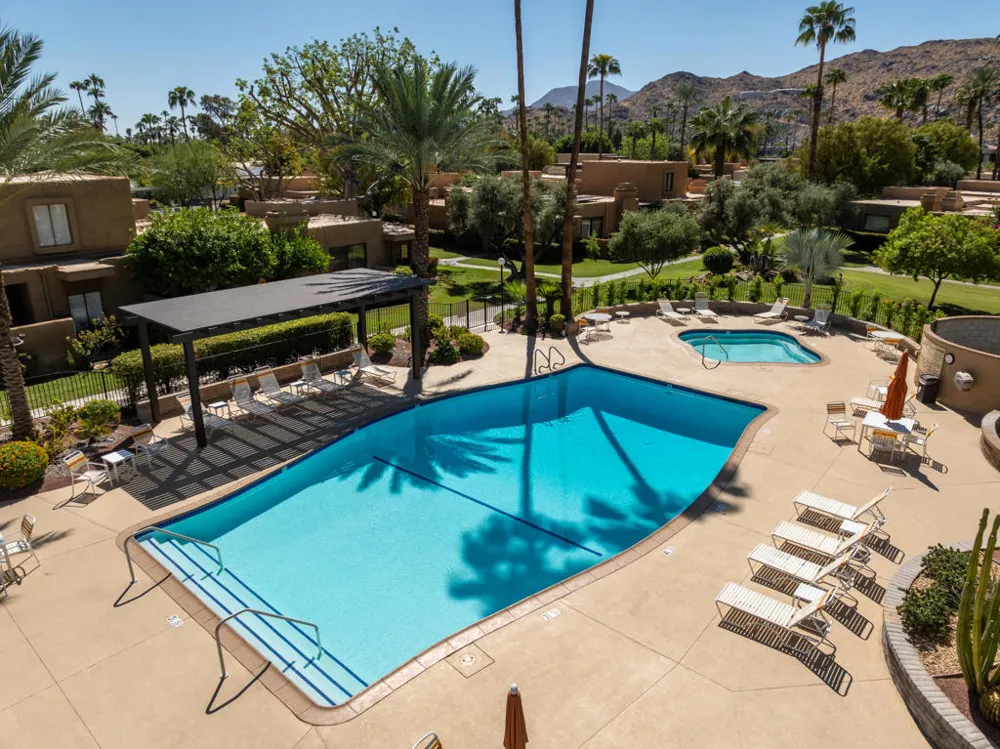 4890 Winners Circle #B Palm Springs, CA 92264