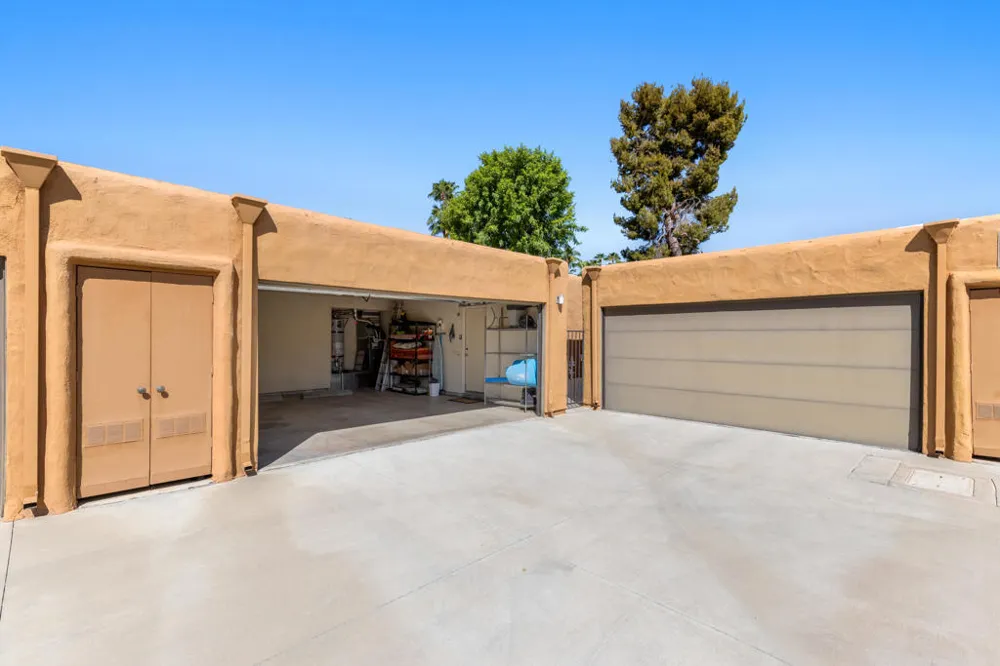4890 Winners Circle #B Palm Springs, CA 92264