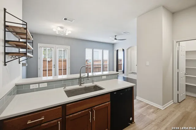 6821 Terra Rye San Antonio, TX 78240