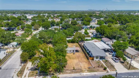 1437 W HARDING BLVD