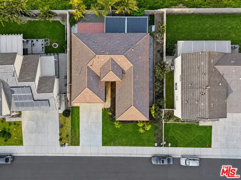 17886 Robusta Drive Riverside, CA 92503