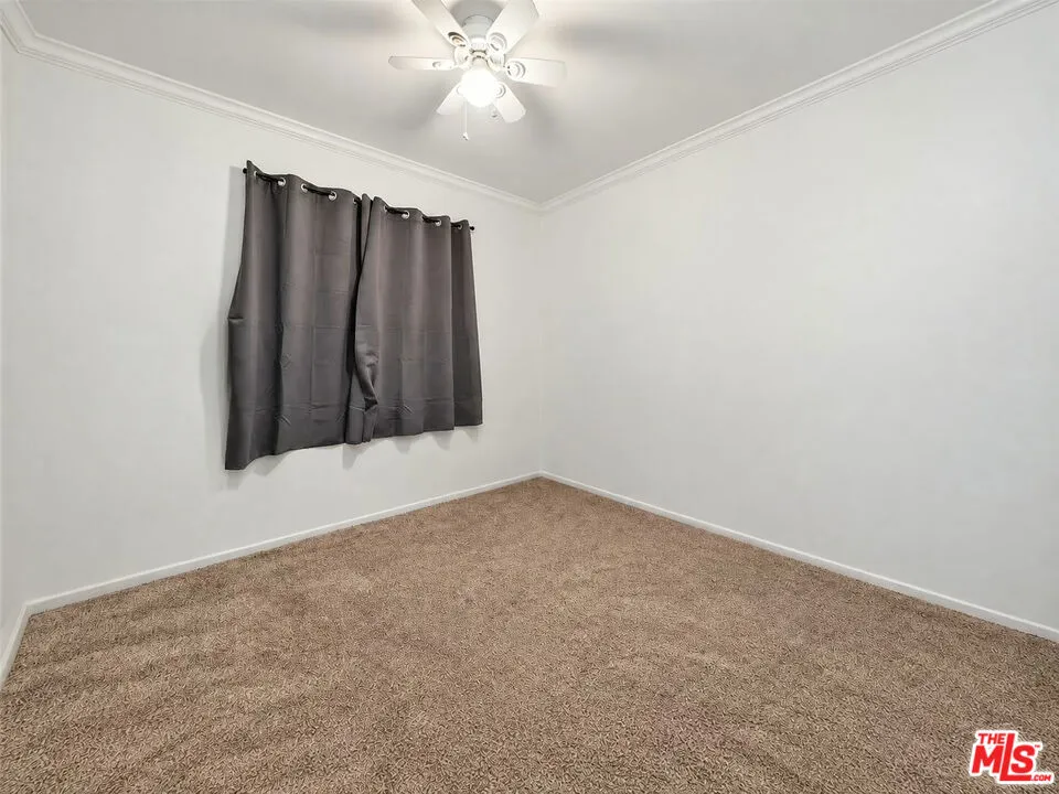 17886 Robusta Drive Riverside, CA 92503