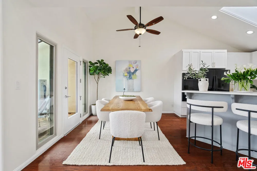 535 E Walnut Avenue #B El Segundo, CA 90245