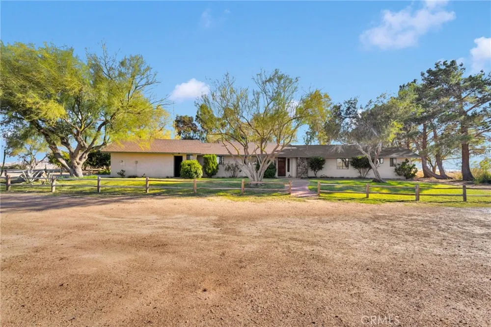 37404 Harvard Road Newberry Springs, CA 92365
