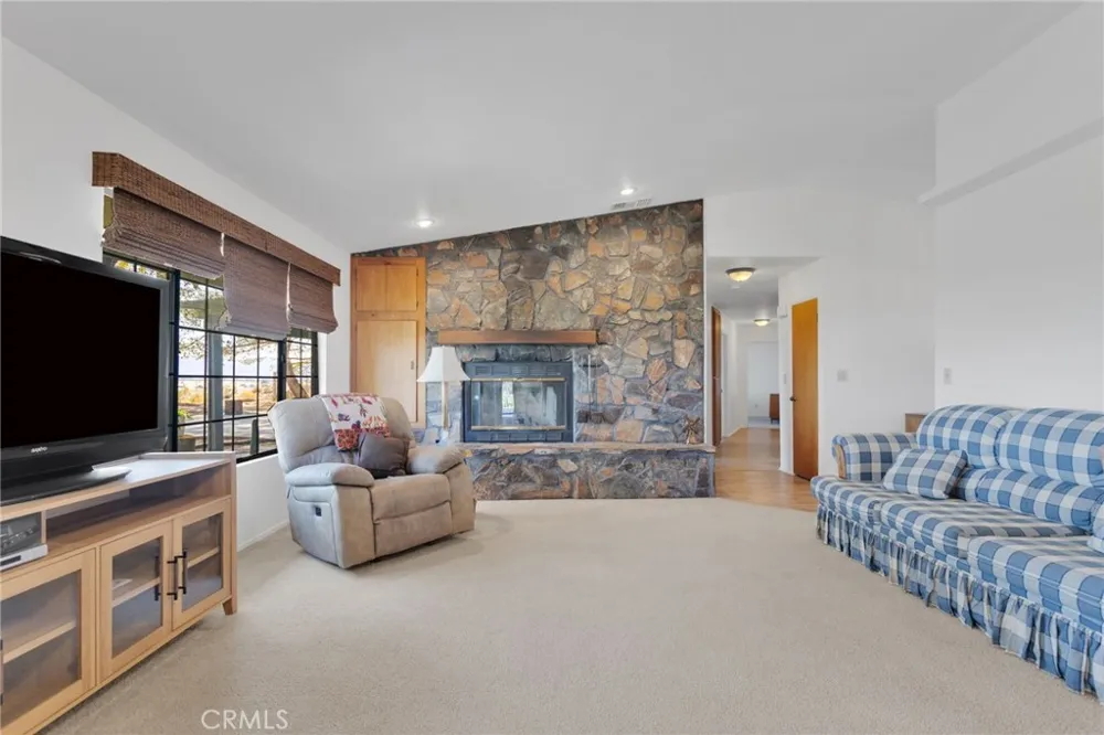 37404 Harvard Road Newberry Springs, CA 92365