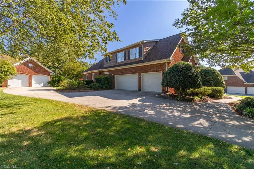 5696 Green Dale Court Summerfield, NC 27358