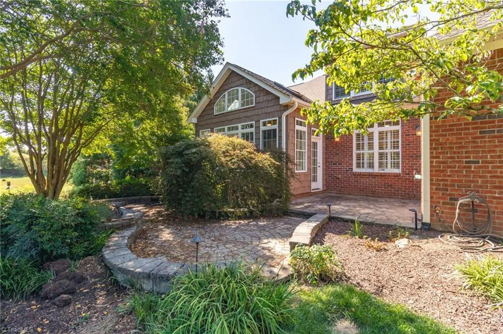5696 Green Dale Court Summerfield, NC 27358