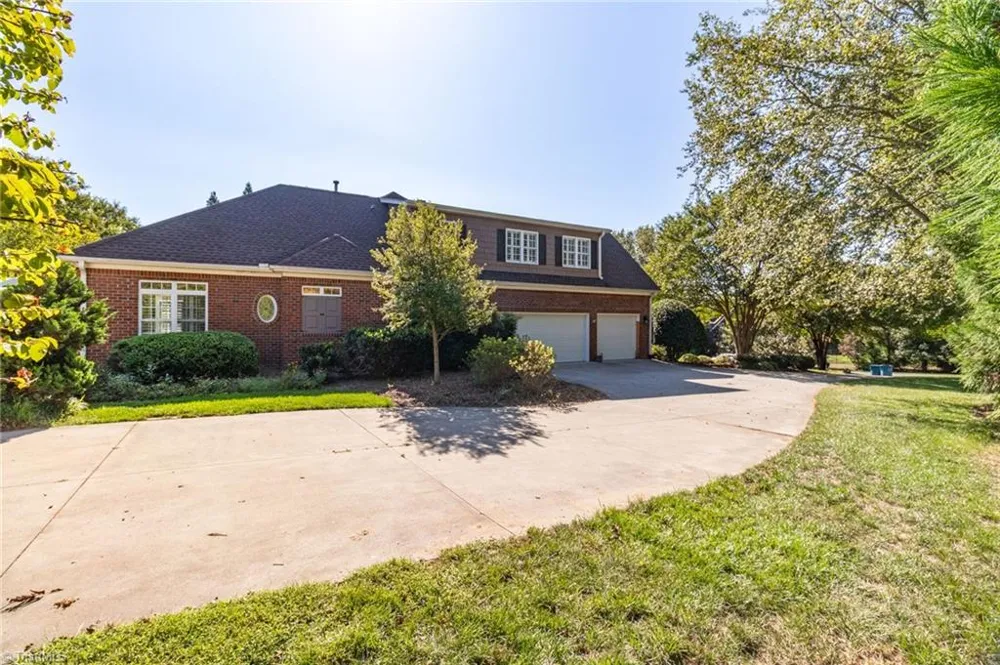 5696 Green Dale Court Summerfield, NC 27358