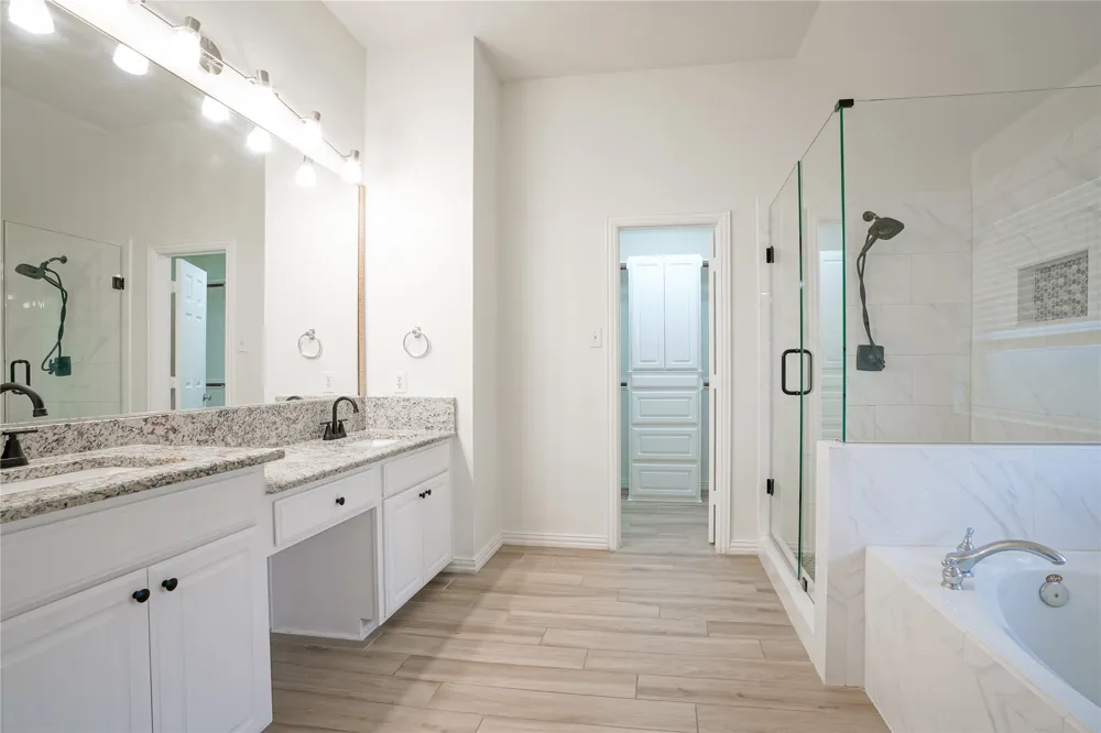 1659 Granite Rapids Drive Frisco, TX 75036