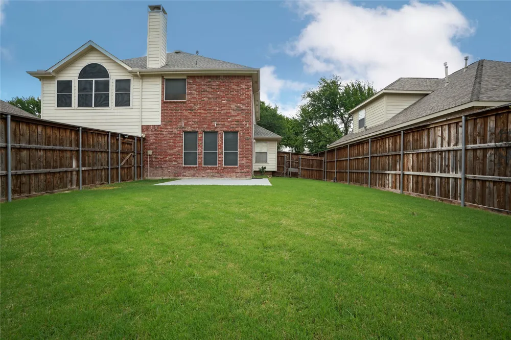 1659 Granite Rapids Drive Frisco, TX 75036