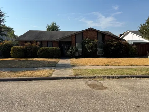 2706 Gayle Drive